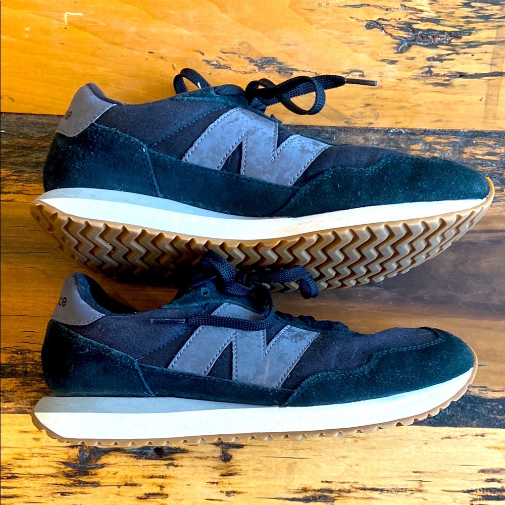 New Balance 237 Sneakers Women’s Size 10M
